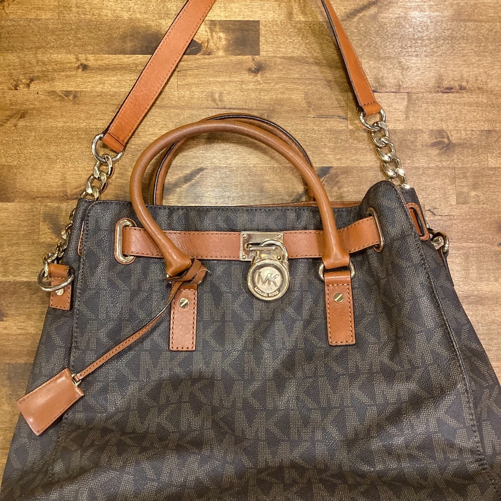 Michael Kors Hamilton Large Handbag